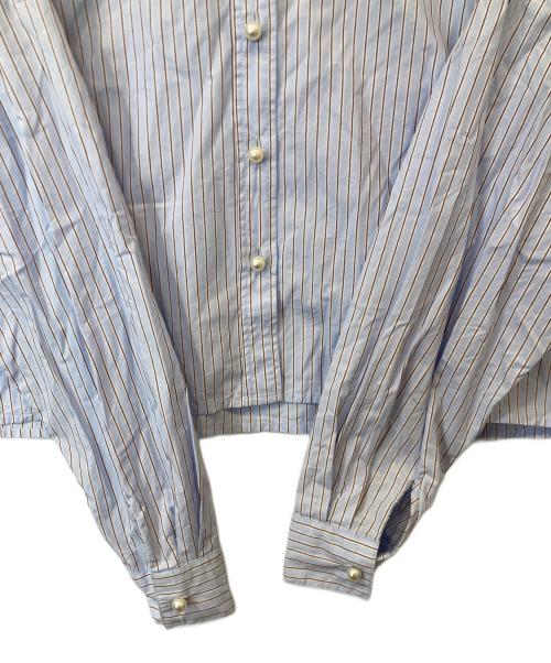 La boutique BonBon（ラブティックボンボン）La boutique BonBon (ラブティックボンボン) パール釦ストライプクロップドシャツ　LBZ1042104A0005 ブルー サイズ:FREEの古着・服飾アイテム