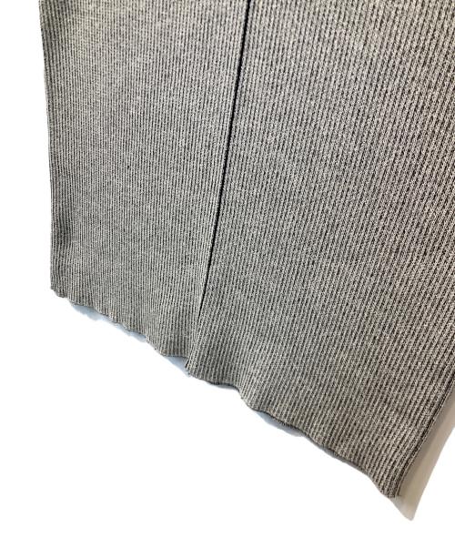 FRAY ID（フレイ アイディー）FRAY ID (フレイ アイディー) Iラインリブニットワンピース グレー サイズ:FREEの古着・服飾アイテム