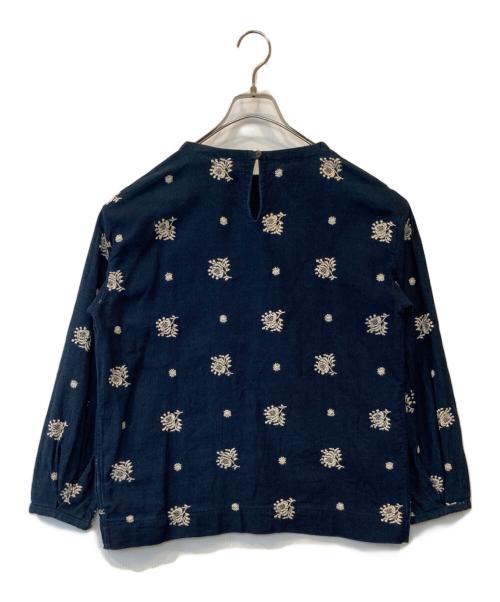 45R（フォーティファイブ・アール）45R (フォーティファイブ・アール) インディゴオックスフォード刺繍ブラウス　7013906 ネイビーの古着・服飾アイテム