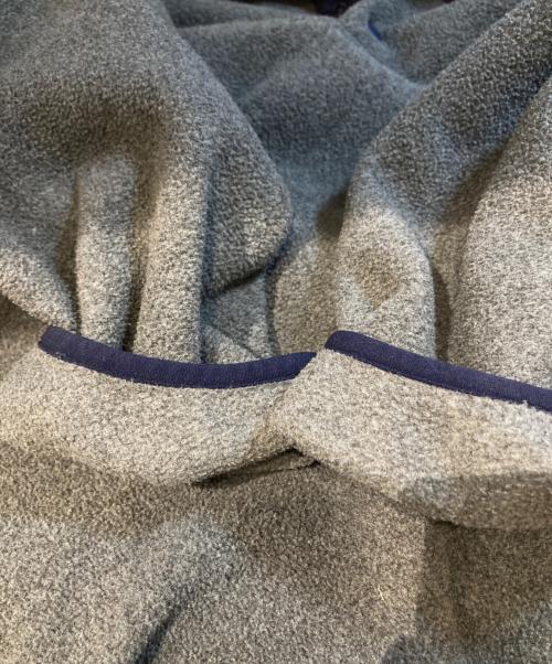 Patagonia SYNCHILLA（パタゴニア シンチラ）Patagonia SYNCHILLA (パタゴニア シンチラ) フリースジャケット　25580 グレー サイズ:Mの古着・服飾アイテム
