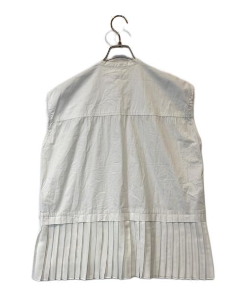 CLANE（クラネ）CLANE (クラネ) プリーツレイヤーノースリーブシャツ　18108-3161 ホワイト サイズ:1の古着・服飾アイテム