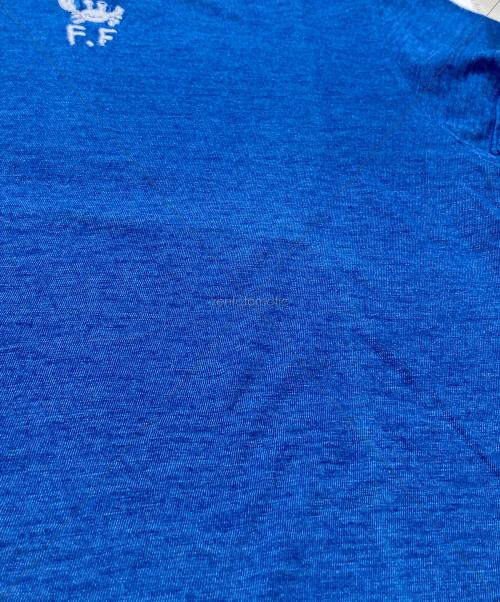 45R（フォーティファイブ・アール）45R (フォーティファイブ・アール) うみものがたり かに刺繍 半袖Tシャツ インディゴ サイズ:3の古着・服飾アイテム