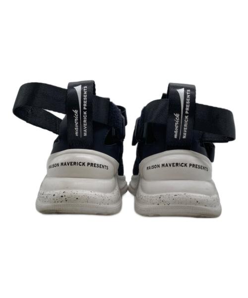 MAISON MAVERICK PRESENTS（メゾンマーベリック プレゼンツ）MAISON MAVERICK PRESENTS (メゾンマーベリック プレゼンツ) スポーツサンダル ブラック サイズ:Lの古着・服飾アイテム
