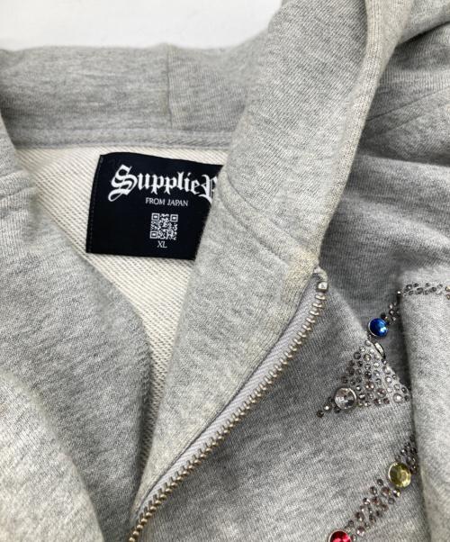 SUPPLIER（サプライヤー）SUPPLIER (サプライヤー) LIGHTNING RHINESTONE ZIP HOODIE グレー サイズ:XLの古着・服飾アイテム