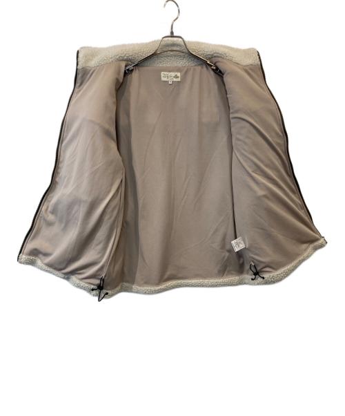 The Duffer of ST.George（ザ ダファーオブセントジョージ）The DUFFER of ST.GEORGE (ザ ダファーオブセントジョージ) ボアフリース スタンドジャケット　DF-Q9-81492 アイボリー サイズ:Mの古着・服飾アイテム