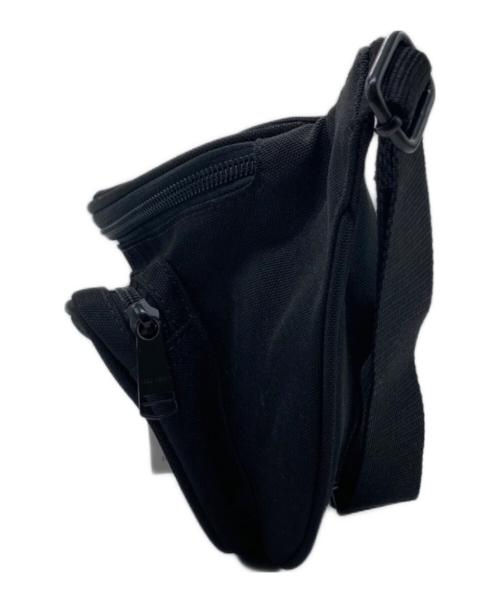 FRED PERRY（フレッドペリー）FRED PERRY (フレッドペリー) Graphic Waist Bag　L7236/102 ブラックの古着・服飾アイテム