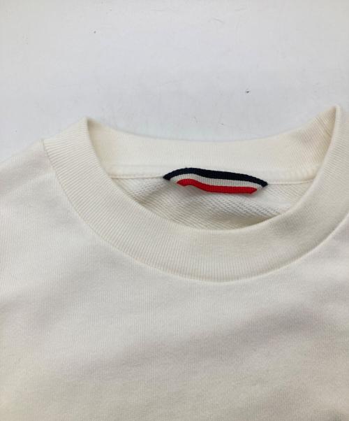 MONCLER（モンクレール）MONCLER (モンクレール) NOW ロゴワッペン スウェット E10918045100 ホワイト サイズ:Sの古着・服飾アイテム