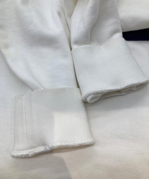 MONCLER（モンクレール）MONCLER (モンクレール) NOW ロゴワッペン スウェット E10918045100 ホワイト サイズ:Sの古着・服飾アイテム