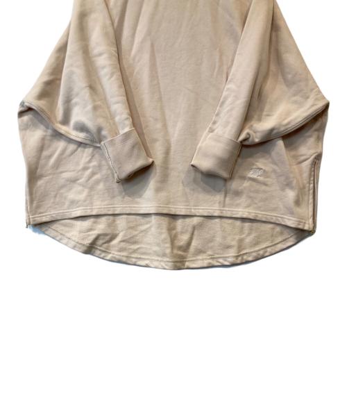 BEARDSLEY（ビアズリー）BEARDSLEY (ビアズリー) BA刺繍入りドルマントレーナー　BEZ1041206A0003 ベージュ サイズ:FREEの古着・服飾アイテム