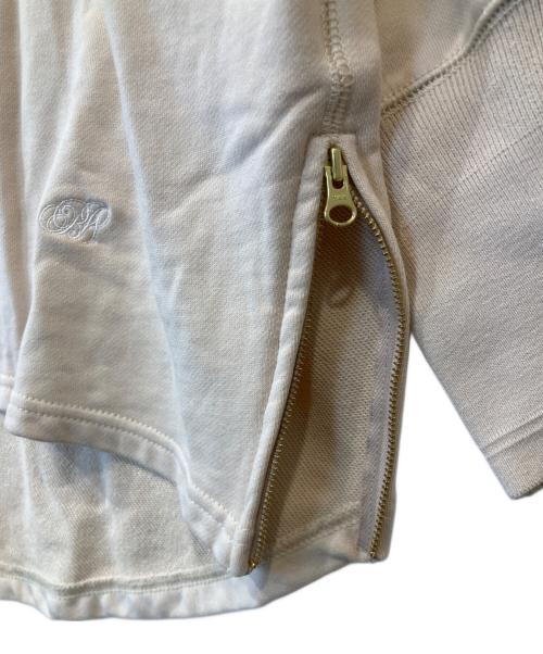 BEARDSLEY（ビアズリー）BEARDSLEY (ビアズリー) BA刺繍入りドルマントレーナー　BEZ1041206A0003 ベージュ サイズ:FREEの古着・服飾アイテム