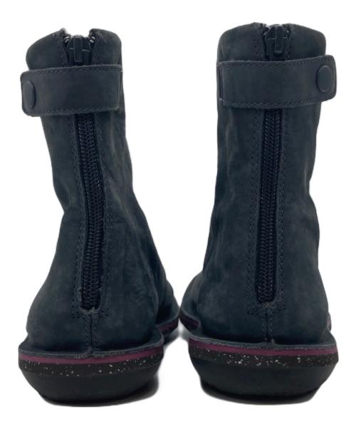 CAMPER（カンペール）CAMPER (カンペール) ブーツ K400010-007 グレー サイズ:36の古着・服飾アイテム