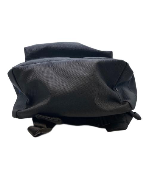 YOHJI YAMAMOTO（ヨウジヤマモト）YOHJI YAMAMOTO (ヨウジヤマモト) New Era (ニューエラ) コラボバックパック FH-138-960 ブラックの古着・服飾アイテム