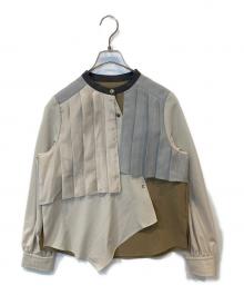 UNITED TOKYO（ユナイテッドトーキョー）の古着「スライドフロントプリーツブラウス　500500008」｜ベージュ