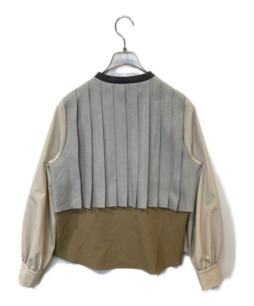 UNITED TOKYO（ユナイテッドトーキョー）UNITED TOKYO (ユナイテッドトーキョー) スライドフロントプリーツブラウス　500500008 ベージュ サイズ:１の古着・服飾アイテム