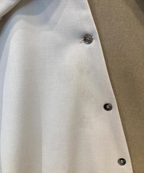 UNITED TOKYO（ユナイテッドトーキョー）UNITED TOKYO (ユナイテッドトーキョー) スライドフロントプリーツブラウス　500500008 ベージュ サイズ:１の古着・服飾アイテム