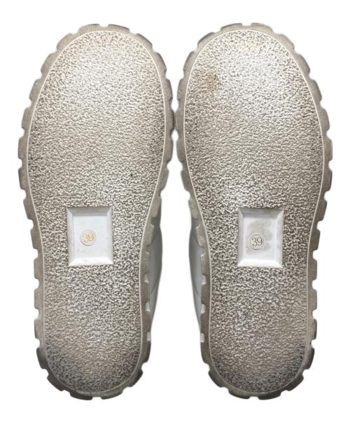 MANA（マナ）MANA (マナ) ロゴ・パデットスニーカー　546083-1 ホワイト サイズ:39の古着・服飾アイテム