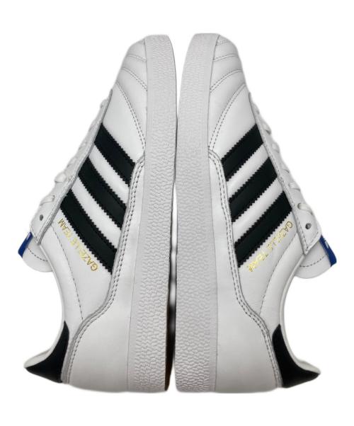 adidas（アディダス）adidas (アディダス) GAZELLE TEAM ホワイト サイズ:23.5cm 未使用品の古着・服飾アイテム
