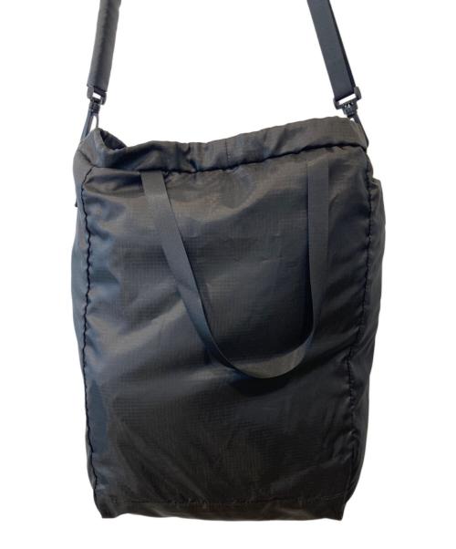 CARIBOU（カリブー）CARIBOU (カリブー) ライトウェイトパックトート　CB26-AC-BCS5 ブラックの古着・服飾アイテム