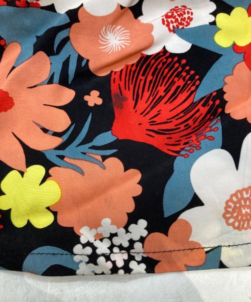 marimekko（マリメッコ）marimekko (マリメッコ) ARKADI SUVIKIMPPU（アルカディ・スヴィキンプ） マルチカラー サイズ:XSの古着・服飾アイテム