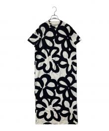 marimekko（マリメッコ）の古着「Jattikukka / Genista dress ヤッティクッカ ジェニスタ ドレス 091830/522346」｜ホワイト×ブラック