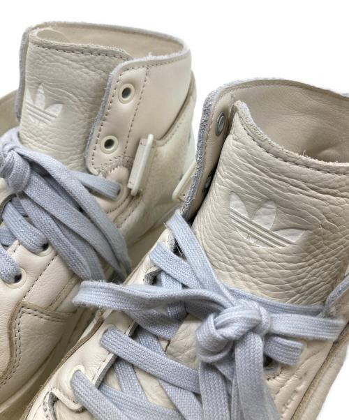 adidas（アディダス）adidas (アディダス) ハイカットスニーカー GY5800 FORUM  ホワイト サイズ:24.5cmの古着・服飾アイテム