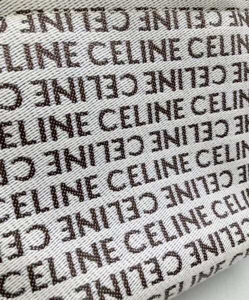 CELINE（セリーヌ）CELINE　　 (セリーヌ) THAISスモール カバ トリオンフショルダーバッグ  アイボリーの古着・服飾アイテム