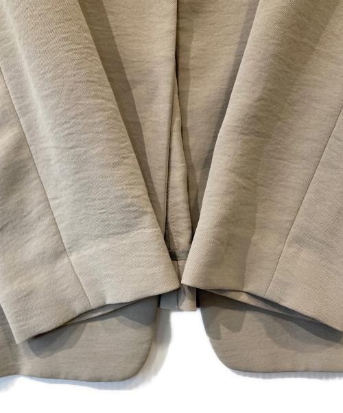 INDIVI（インディヴィ）INDIVI (インディヴィ) エフォートレス ノーカラージャケット ベージュ サイズ:40の古着・服飾アイテム
