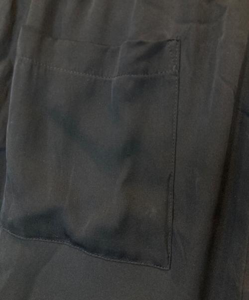 DEUXIEME CLASSE（ドゥーズィエム クラス）DEUXIEME CLASSE (ドゥーズィエム クラス) シルクサテンドロストパンツ　19030500401110 ブラック サイズ:36の古着・服飾アイテム