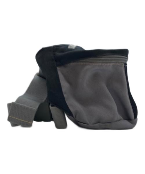 NIKE（ナイキ）NIKE (ナイキ) ウエストバッグ グレーの古着・服飾アイテム