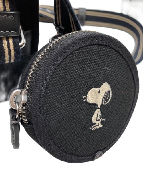 COACH（コーチ）COACH (コーチ) PEANUTS (ピーナッツ) ショルダーバッグ CB182 ブラックの古着・服飾アイテム