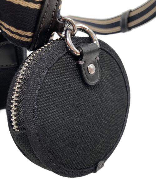 COACH（コーチ）COACH (コーチ) PEANUTS (ピーナッツ) ショルダーバッグ CB182 ブラックの古着・服飾アイテム