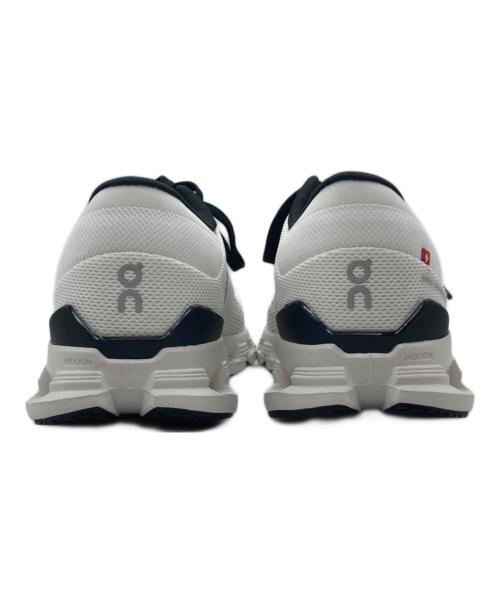 on（オン）on (オン) Cloud X4 クラウドエックス4 3ME30040791 スニーカー ホワイト サイズ:26.5cmの古着・服飾アイテム