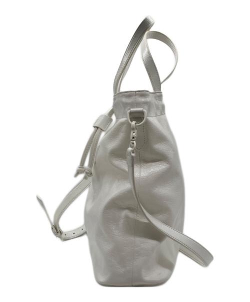 N°21（ヌメロヴェントゥーノ）N°21 (ヌメロヴェントゥーロ) Logo Embossed Tote Bag N21673 バッグ ホワイトの古着・服飾アイテム