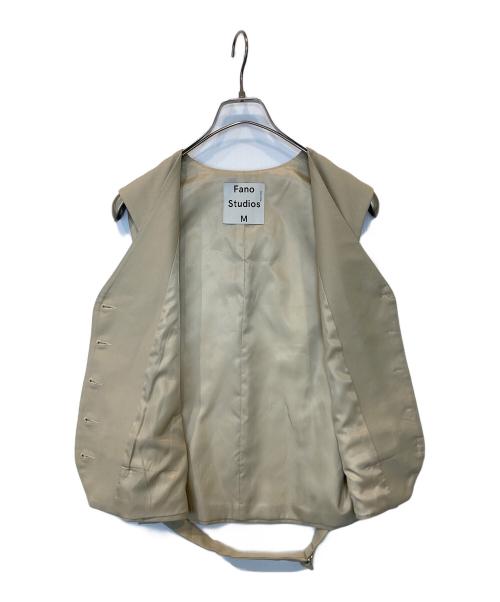 Fano Studios（ファノ ストゥディオズ）Fano Studios (ファノ ストゥディオズ) 2-button Tailored jacket & Layered vest cb-3　FC21T004 ジャケット ベージュ サイズ:Mの古着・服飾アイテム