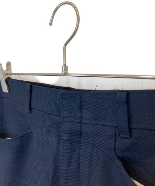 LEVI'S（リーバイス）LEVI'S (リーバイス) ACTION SLACKS / アクションスラックス 47633-8618 ネイビー サイズ:不明の古着・服飾アイテム