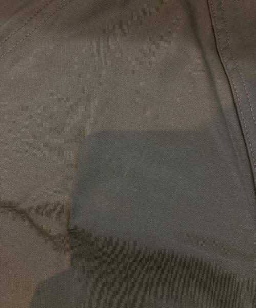 Canadian Army（カナダ軍）Canadian Army (カナディアンアーミー) ECW WINDPROOFオーバーパンツ　8415-21-798-8603 カーキ サイズ:Lの古着・服飾アイテム