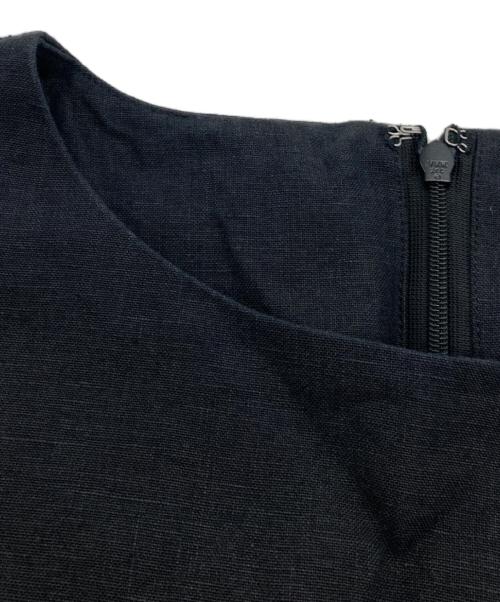 23区（ニジュウサンク）23区 (ニジュウサンク) リネンノースリーブワンピース OPWONM6851 グレー サイズ:38の古着・服飾アイテム