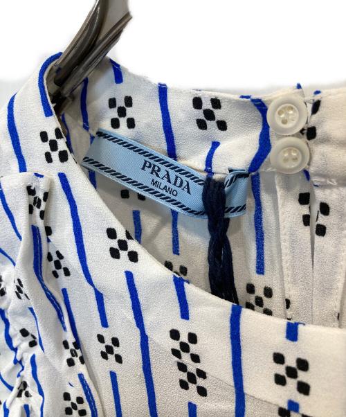 PRADA（プラダ）PRADA (プラダ) ノースリーブブラウス　P925E R181 ブルー サイズ:38 未使用品の古着・服飾アイテム