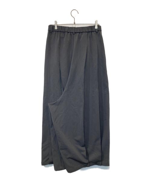 ELLUV（エルブ）ELLUV (エルブ) ルーズプリーツタック袴スラックス EV24AW004 グレー サイズ:S 未使用品の古着・服飾アイテム