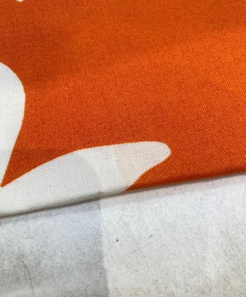 marimekko（マリメッコ）marimekko (マリメッコ) 花柄トートバッグ FI-00880 オレンジの古着・服飾アイテム