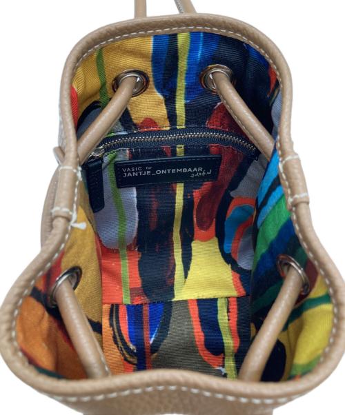 VASIC（ヴァジック）VASIC (ヴァジック) 巾着バッグ ブラウンの古着・服飾アイテム