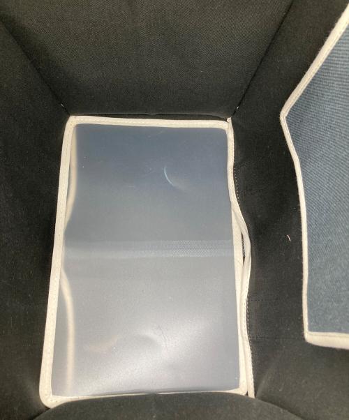 FRANCOIS RENIER（フランソワレニエ）FRANCOIS RENIER (フランソワレニエ) SQUARE TOTE S グレー サイズ:表示がないため不明の古着・服飾アイテム