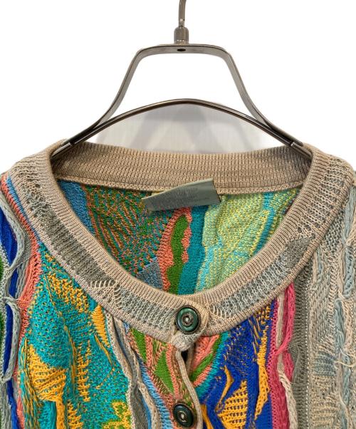 Coogi（クージー）Coogi (クージー) 3Dニットカーディガン ベージュ サイズ:SSの古着・服飾アイテム