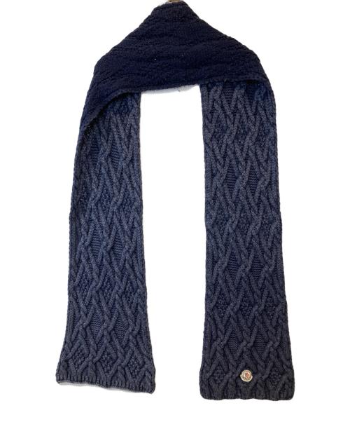 MONCLER（モンクレール）MONCLER (モンクレール) SCIARPA ケーブルニットマフラー B20910008000 04629 ネイビーの古着・服飾アイテム