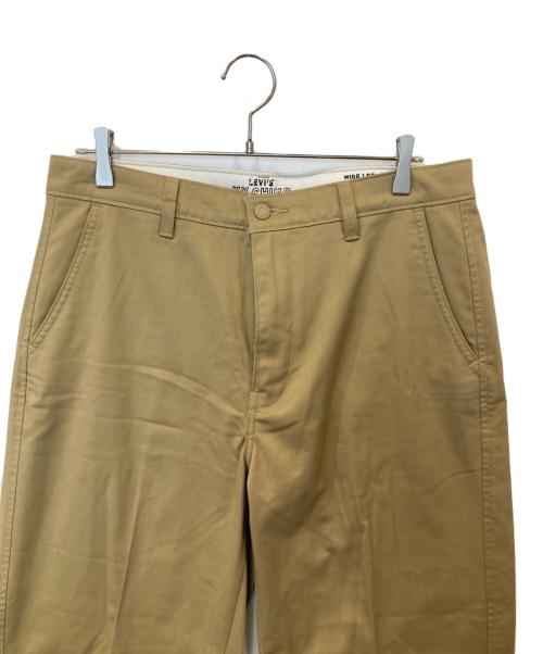 LEVI'S（リーバイス）LEVI'S (リーバイス) STA PREST ワイド チノパンツ　A1223-0001 ベージュ サイズ:W32の古着・服飾アイテム