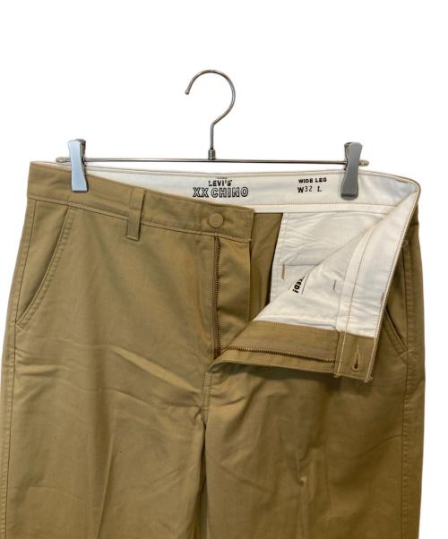 LEVI'S（リーバイス）LEVI'S (リーバイス) STA PREST ワイド チノパンツ　A1223-0001 ベージュ サイズ:W32の古着・服飾アイテム