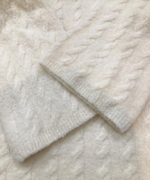 theory luxe（セオリーリュクス）theory luxe (セオリーリュクス) ケーブル編み クルーネックプルオーバー アイボリー サイズ:38の古着・服飾アイテム