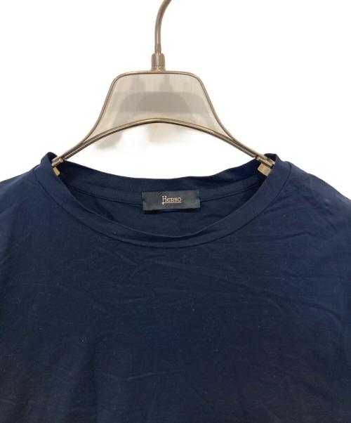 HERNO（ヘルノ）HERNO (ヘルノ) Tシャツ　49142-43769-3 ネイビー サイズ:50の古着・服飾アイテム