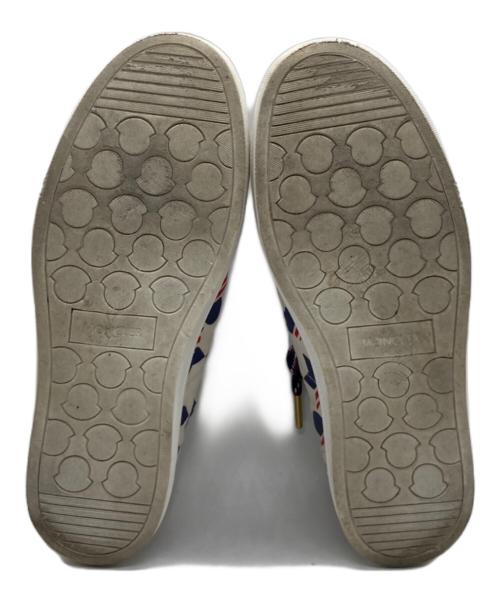 MONCLER（モンクレール）MONCLER (モンクレール) ローカットスニーカー ベージュ サイズ:42の古着・服飾アイテム