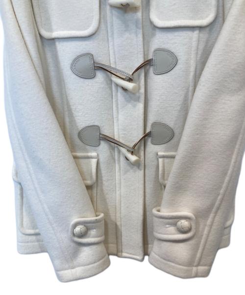 BURBERRY BLUE LABEL（バーバリーロンドンブルーレーベル）BURBERRY BLUE LABEL (バーバリーロンドンブルーレーベル) 裏地ノバチェックショートダッフルコート ベージュ サイズ:38の古着・服飾アイテム